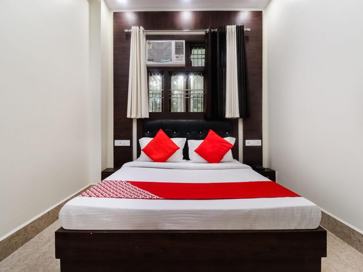 Oyo 74578 Hotel Al-Diyafa Hyderabad Esterno foto
